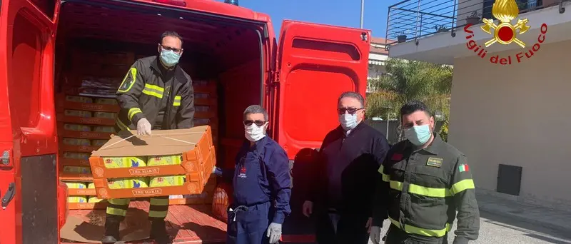 Coronavirus a Reggio Calabria, i vigili del fuoco ambasciatori di buona volontà dell’Unicef Italia