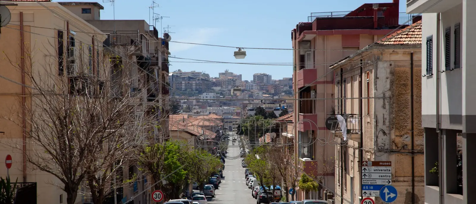 Reggio trascorre la seconda Pasqua in lockdown tra politica sospesa e incertezza per il futuro