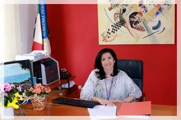 Villa San Giovanni, Carabinieri e Croce Rossa consegnano dispositivi agli studenti del Nostro -Repaci