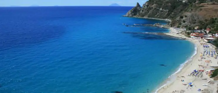 Inquinamento, Saccomanno chiede di istituire un tavolo di lavoro a tutela della costa tirrenica