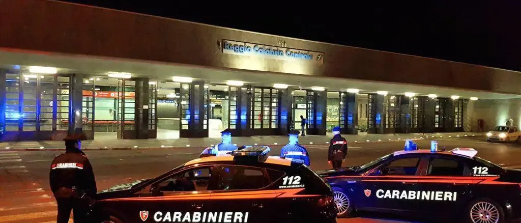 Reggio, rubano auto ma vengono sorpresi e arrestati dai carabinieri