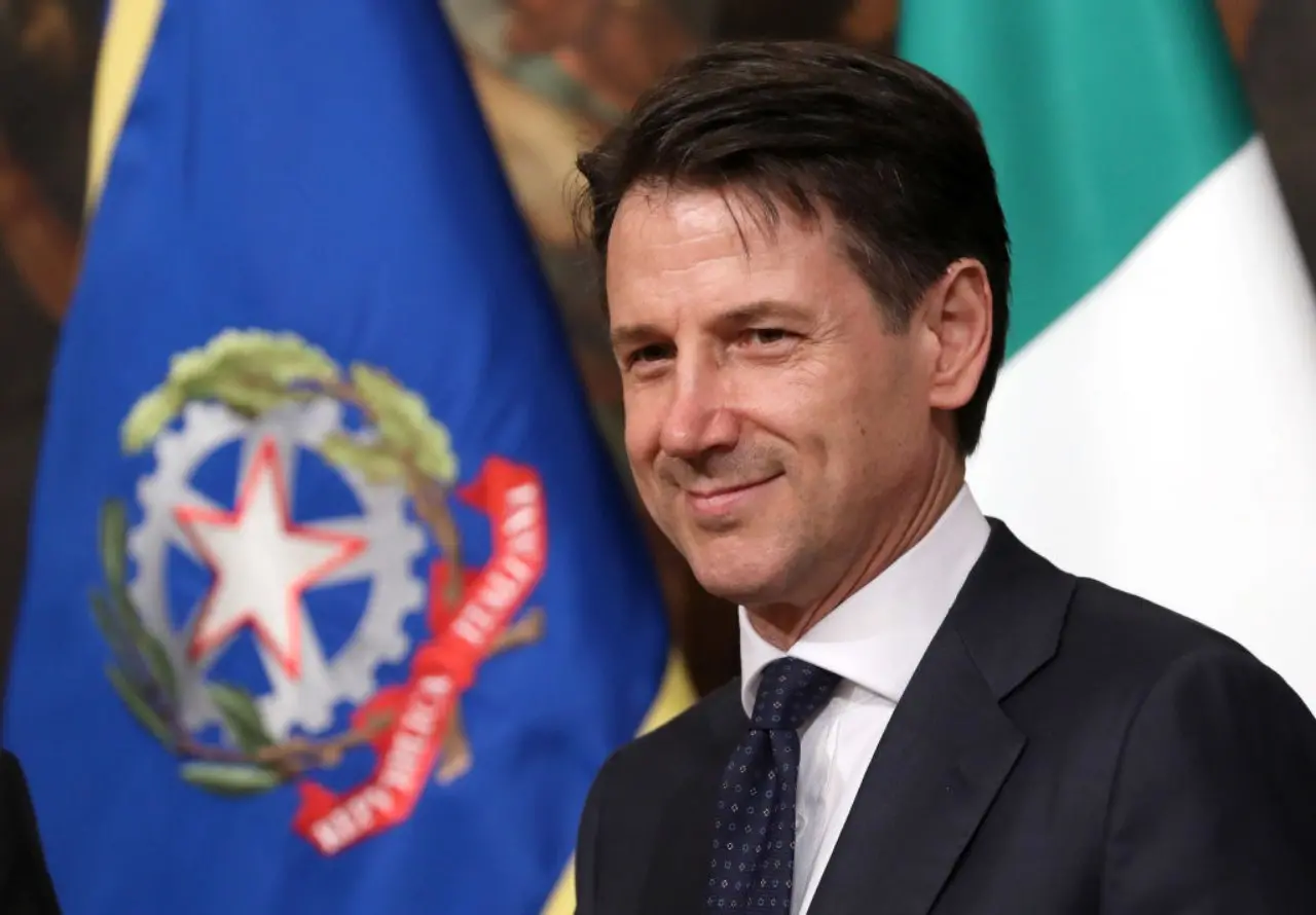 Mattarella blinda il Governo e cerca di scongiurare la crisi innescata da Conte