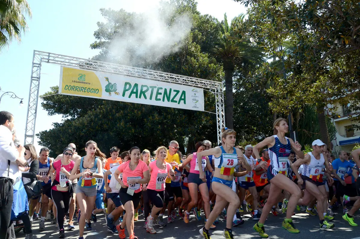 Coronavirus a Reggio Calabria, vola online la \"Corrireggio\" fantastica