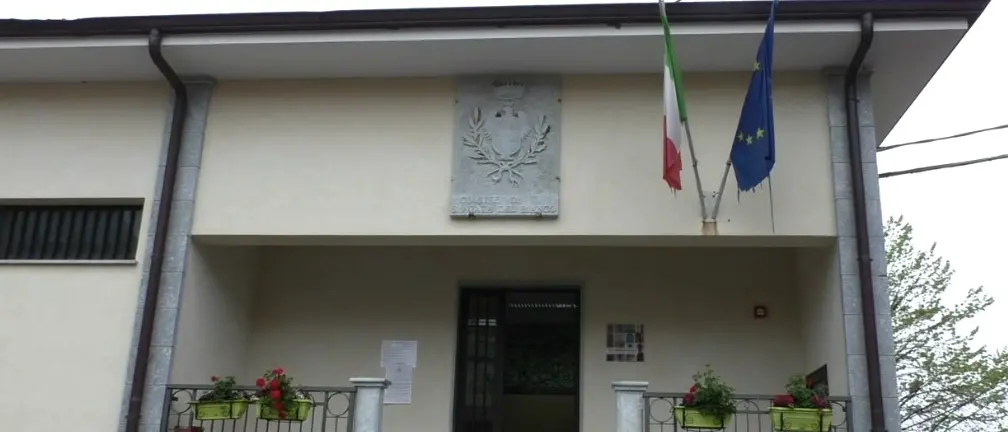 Sant'Agata del Bianco dice no al 5G. «Ma il Coronavirus non c'entra nulla»