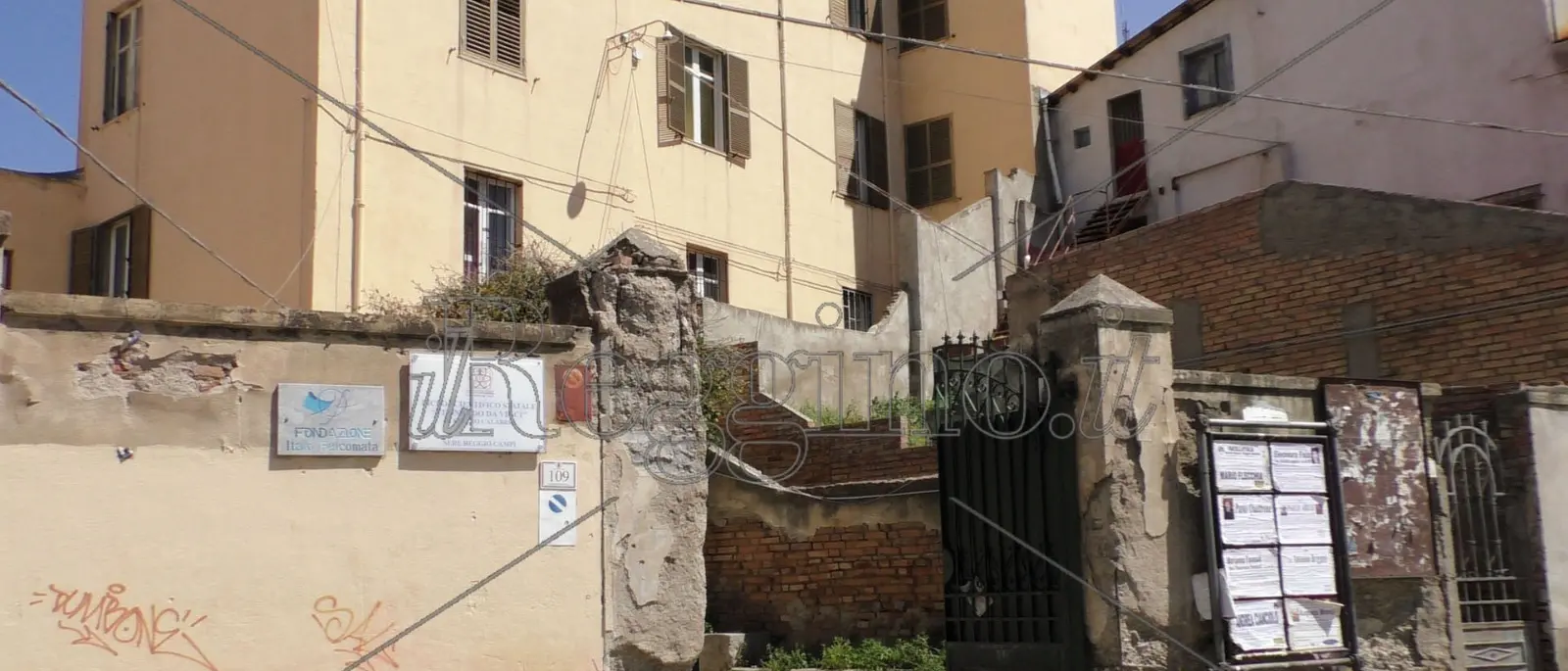 Raid alla fondazione Italo Falcomatà, la politica abbandona le bandiere per dare forza al sindaco