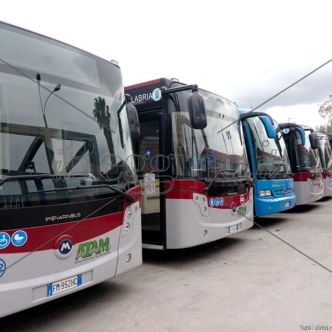 Reggio, tensione in Piazza Garibaldi dopo l’episodio sull’autobus: OrSA difende il lavoratore e contesta la posizione assunta da Atam\n