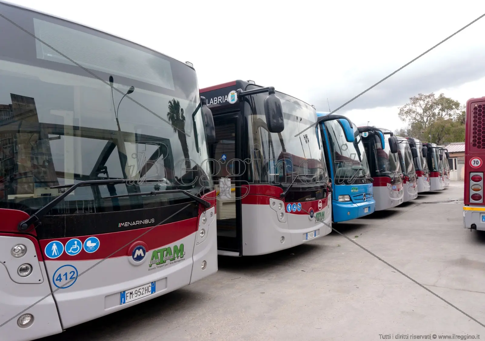 Reggio, tensione in Piazza Garibaldi dopo l’episodio sull’autobus: OrSA difende il lavoratore e contesta la posizione assunta da Atam\n