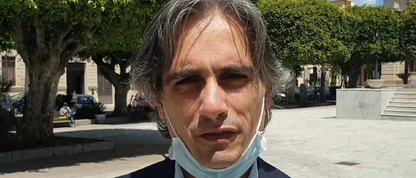 Fase due, la politica prova a riaccendere i motori. Tripudio di sondaggi ma Falcomatà frena