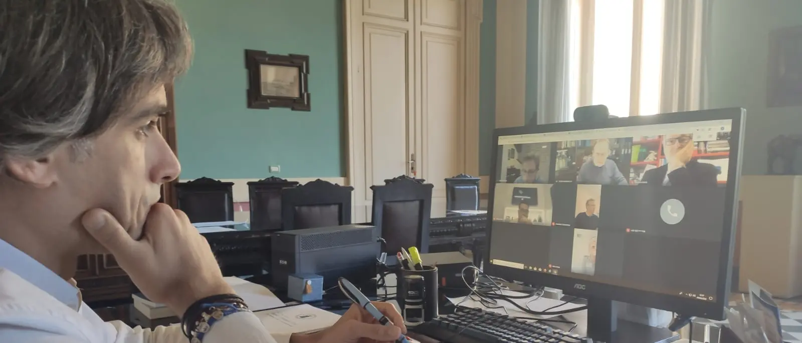 Reggio Calabria, Falcomatà incontra le realtà industriali per programmare la fase 2