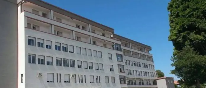 Pazienti trasferiti a Serra San Bruno, Tassone: «Uno di loro positivo al Covid»