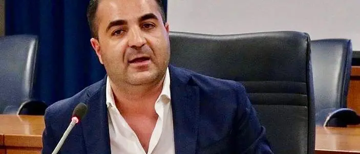 Attacco a Conte, il centrodestra ricorda i commissari “macchiette”\n