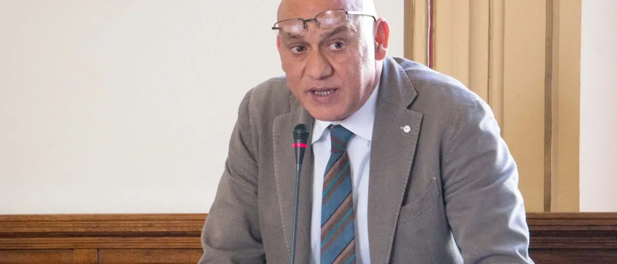 Reggina, Sera: «Basta vittimismo, avevamo i carnefici in casa»