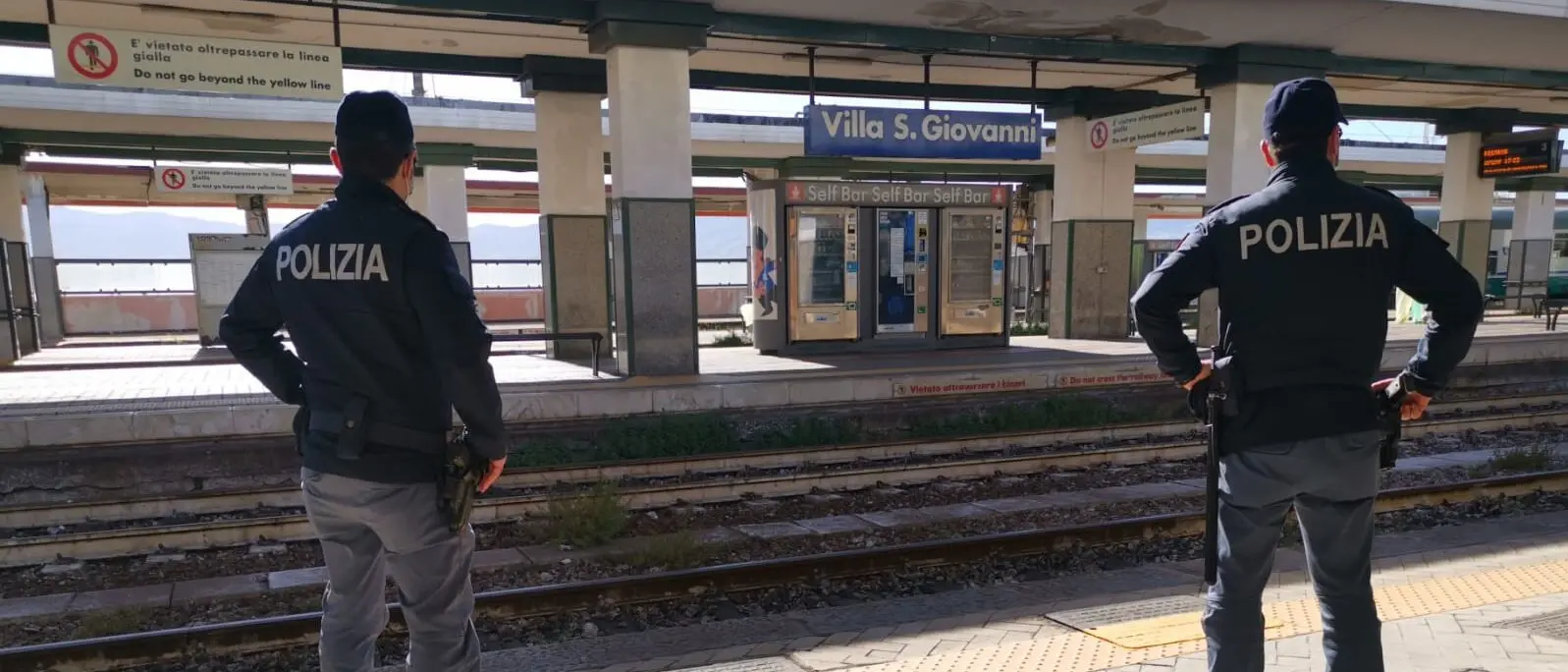 Villa, evade dai domiciliari e cerca di fuggire in treno: fermato dagli agenti della Polfer