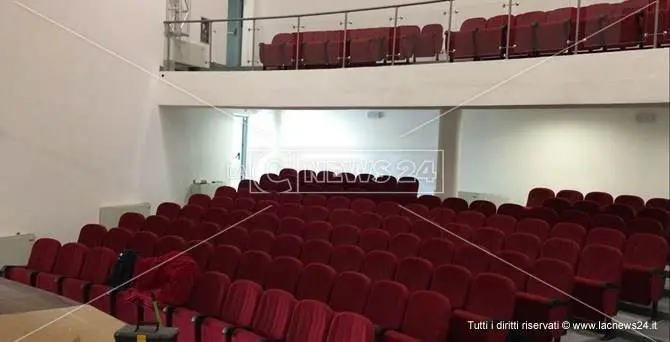 Furto al teatro di Locri, Calabrese: «Se confermato sarebbe l'ennesima pagina nera»