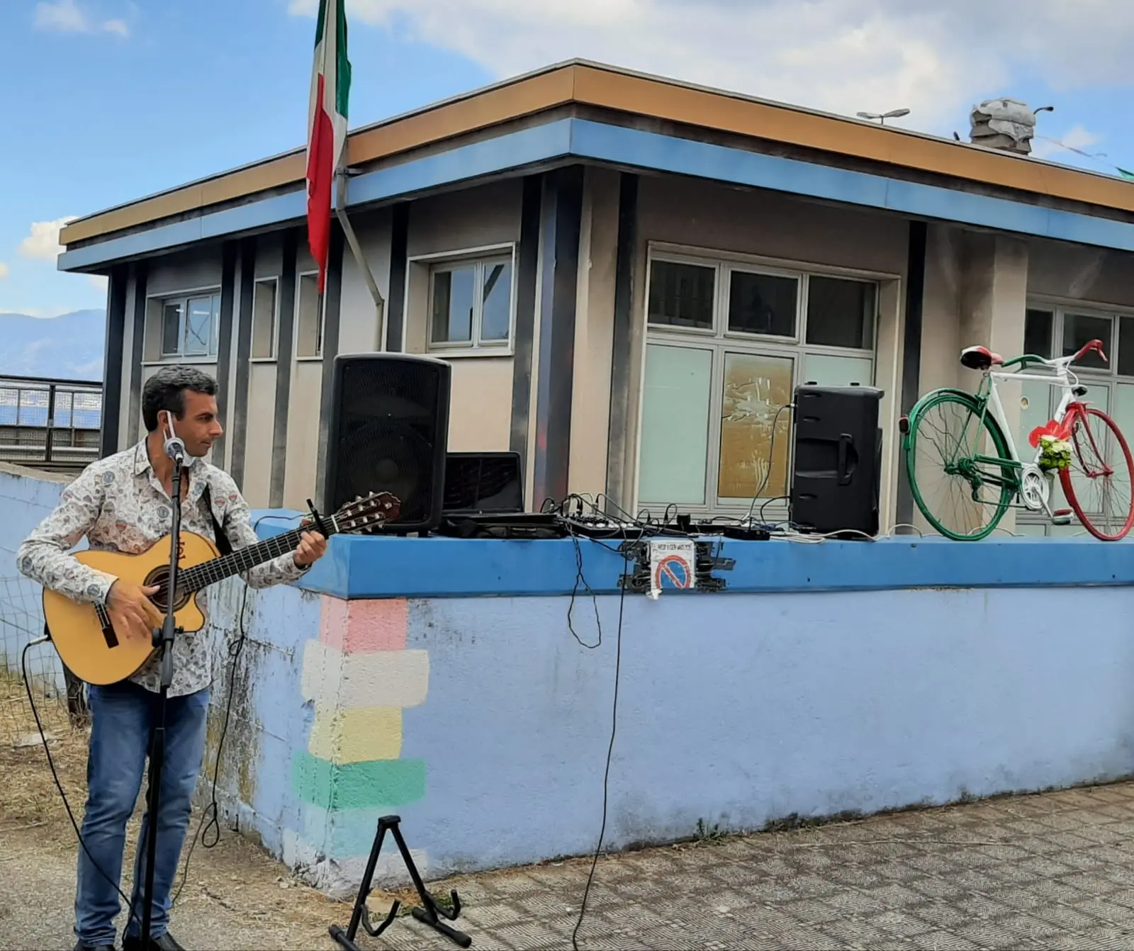 Festa della Repubblica, alla stazione di Santa Caterina esposta la bicicletta tricolore