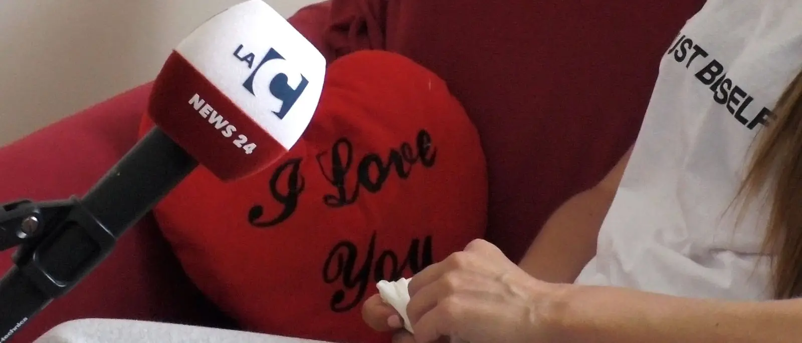 Maltrattata dal marito e costretta a non vedere la figlia: il dramma di Chiara