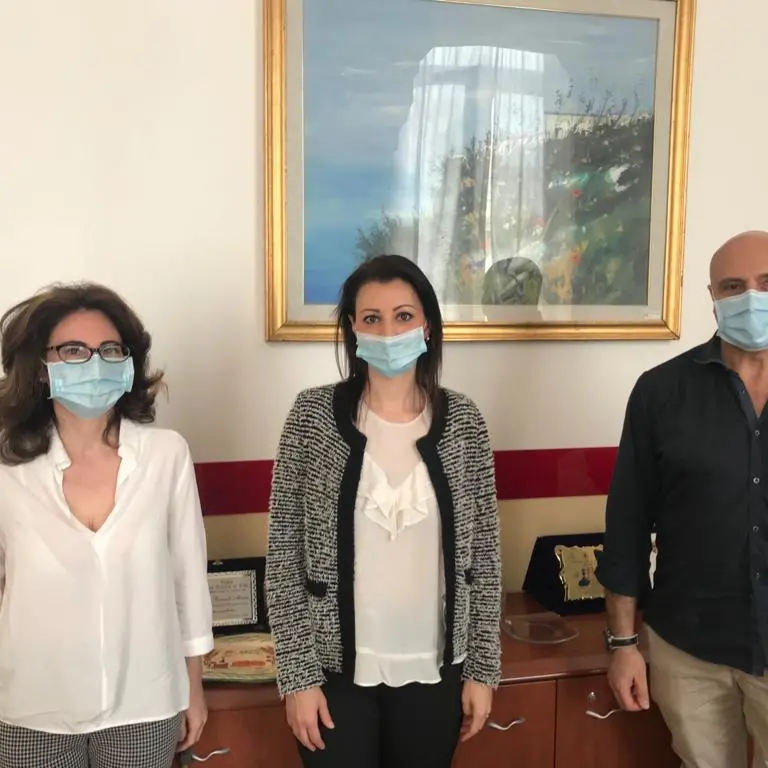 Turismo di rientro o di prossimità? L'assessore Calabrò incontra le guide e
