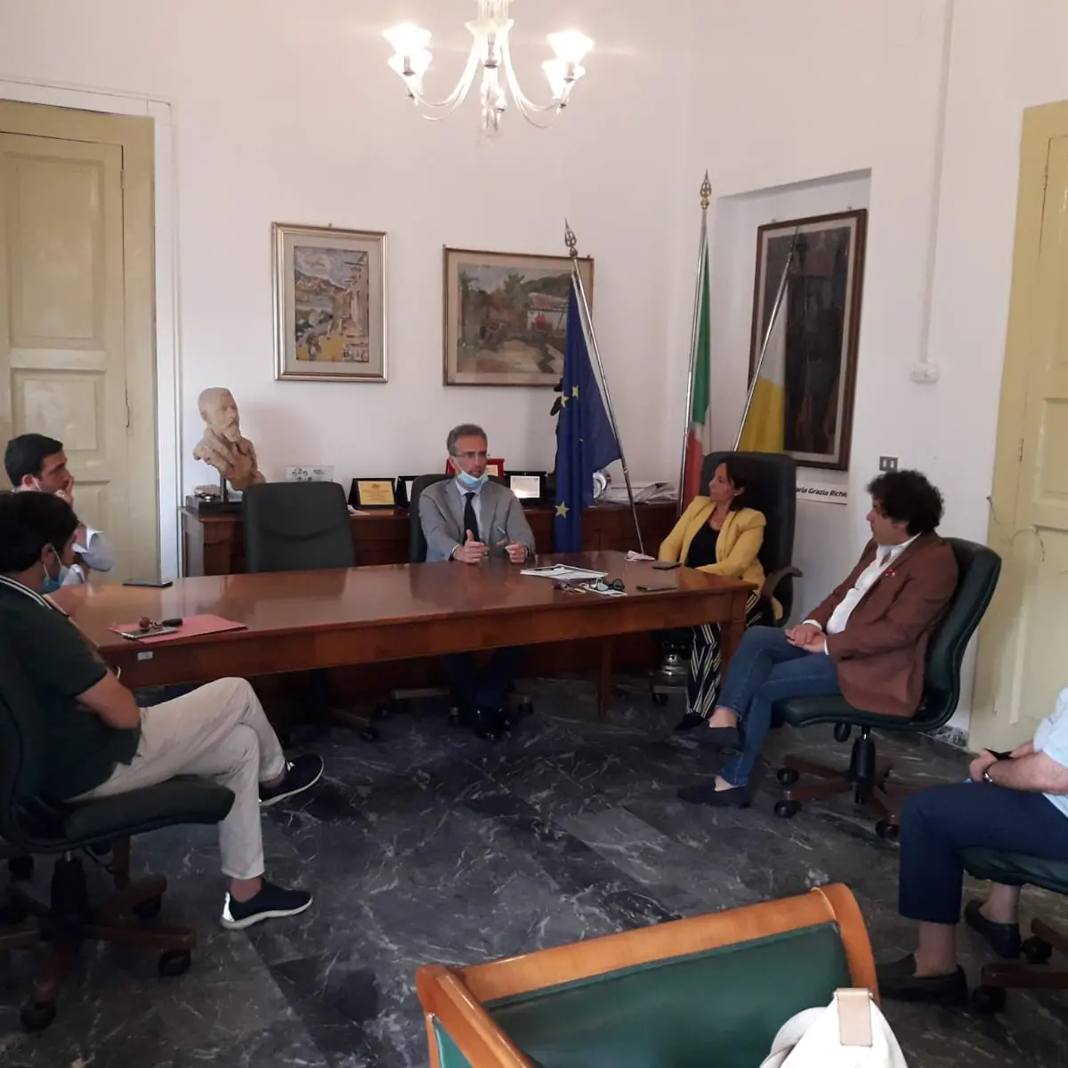 Villa San Giovanni, confronto Richichi-Tramontana in municipio