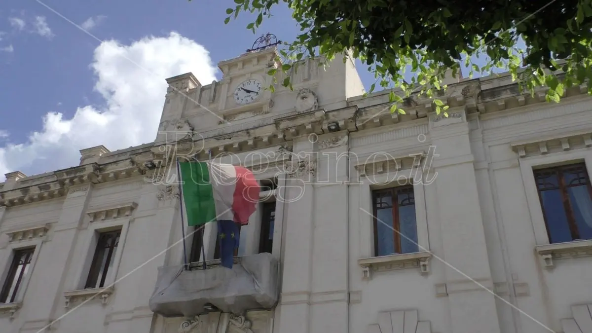 Colpo al clan Labate, l'insospettabile talpa e le soffiate al boss delle pompe funebri