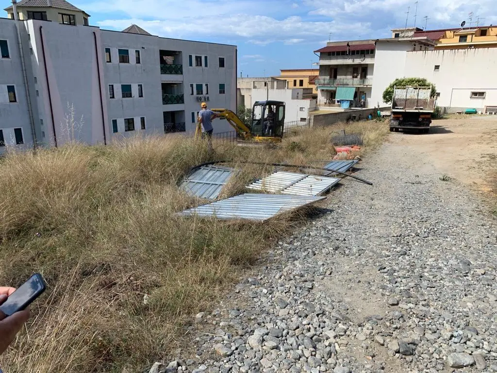 San Sperato, al via stamane i lavori del campo di calcio a 5
