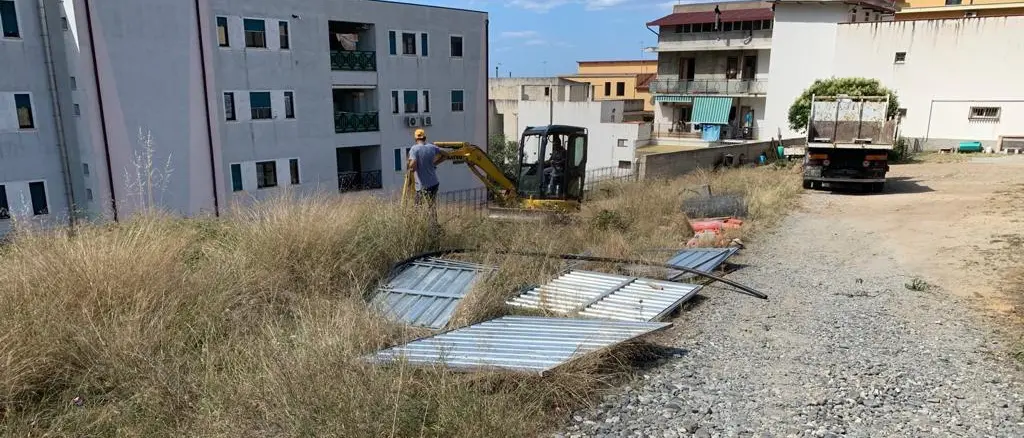 San Sperato, al via stamane i lavori del campo di calcio a 5