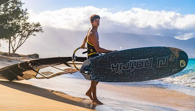 Windsurf, Scagliola: «Stagione particolare. Pronto per il mondiale»