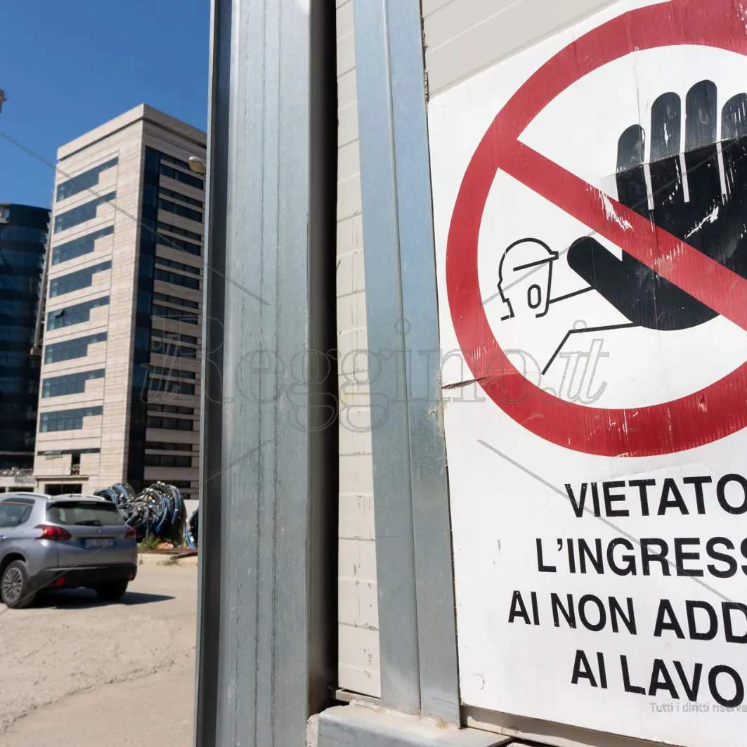 Reggio Calabria, Perrone: «Opere ferme al palo mentre il territorio cerca una visione per lo sviluppo»