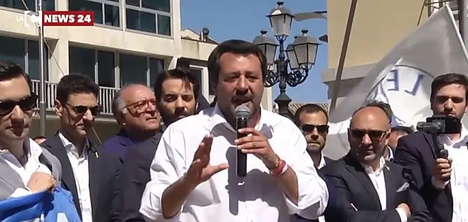 Salvini insiste: «Modello Genova in tutta Italia». Verso l'ok a Minicuci