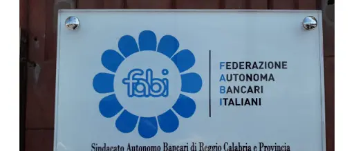 Reggio Calabria, atti di vandalismo alla sede della Fabi