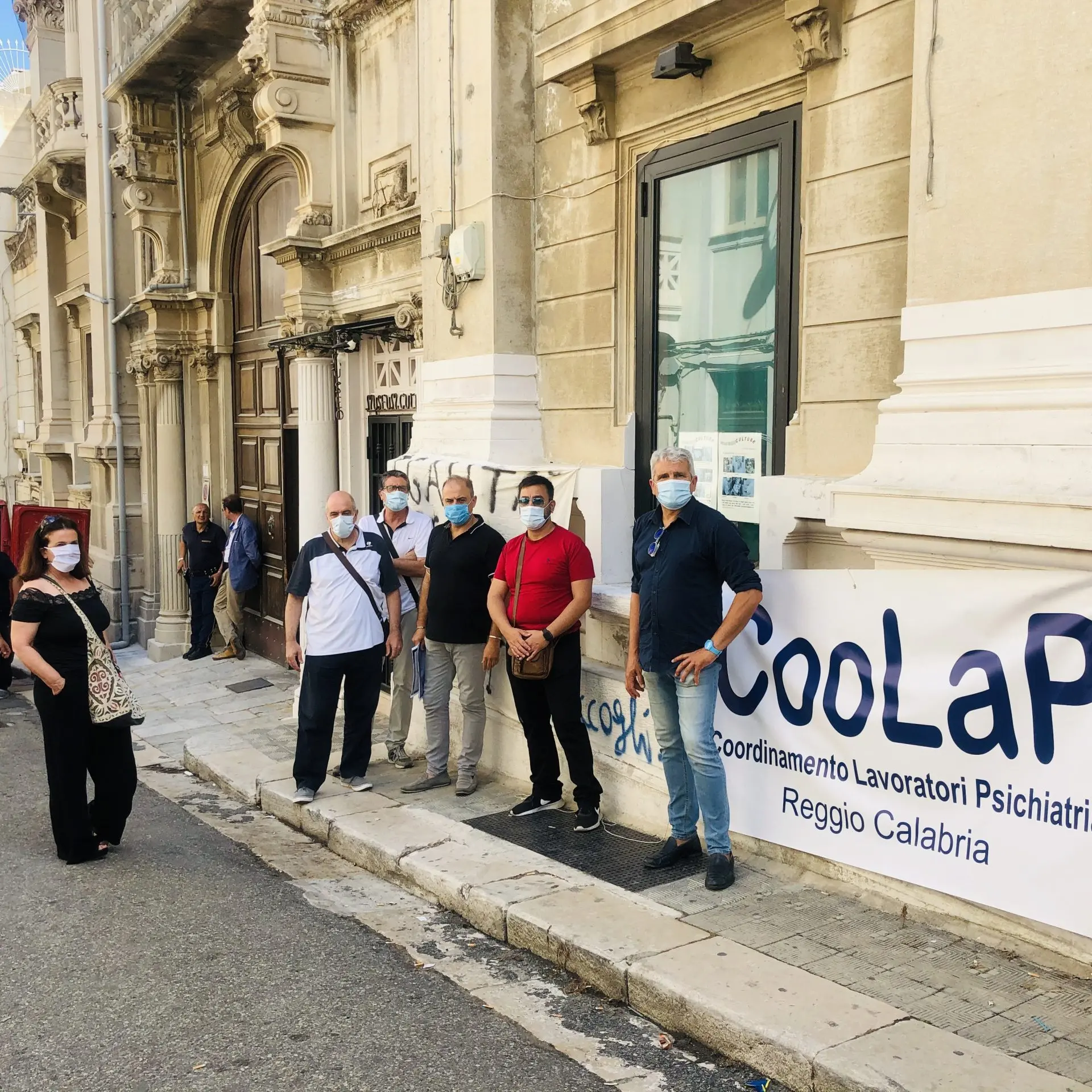 Reggio, settore psichiatrico al collasso. Lavoratori senza stipendio da febbraio