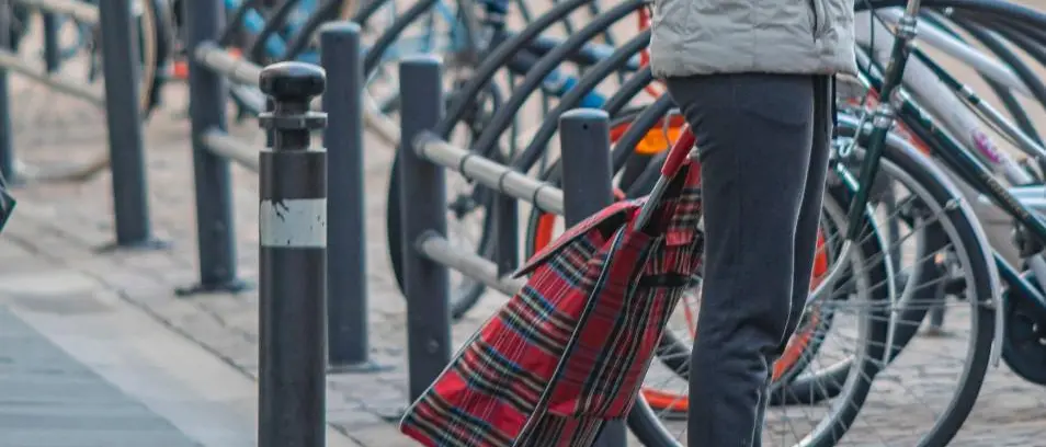 Coronavirus, quasi il 60% delle famiglie italiane non riesce ad arrivare alla fine del mese