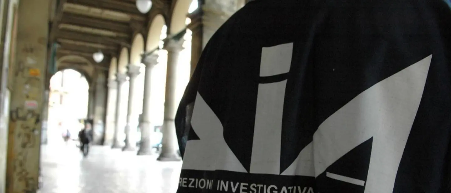 I lunghi tentacoli della\u00A0‘Ndrangheta su Bologna: otto misure cautelari