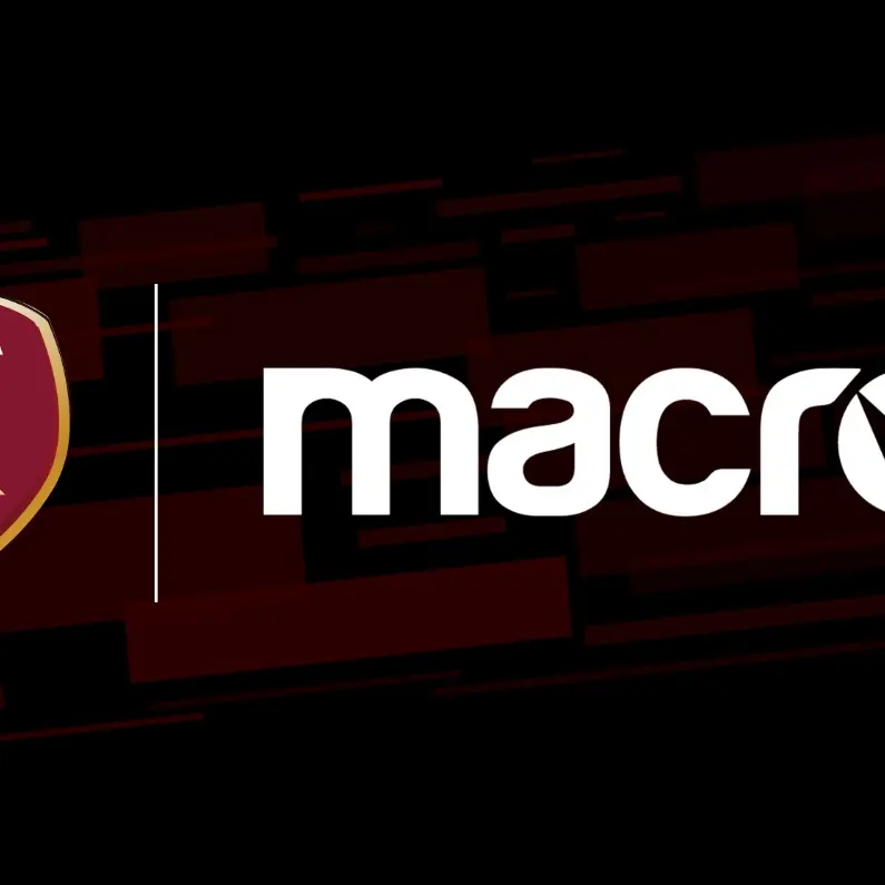 Reggina, è Macron il nuovo sponsor tecnico. Gallo: «Vicino ai nostri valori»