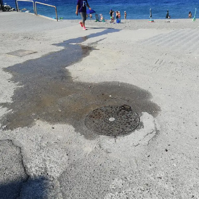 Reggio Calabria, Crea: «Liquami fognari sul lungomare a Lazzaro»