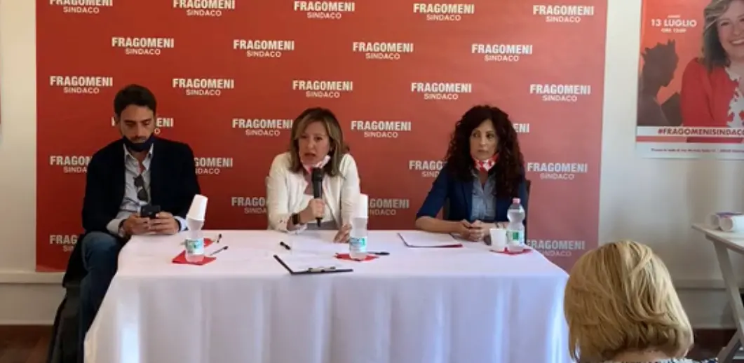 Siderno, l'annuncio: Mariateresa Fragomeni si candida a sindaco
