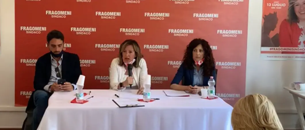 Siderno, l'annuncio: Mariateresa Fragomeni si candida a sindaco