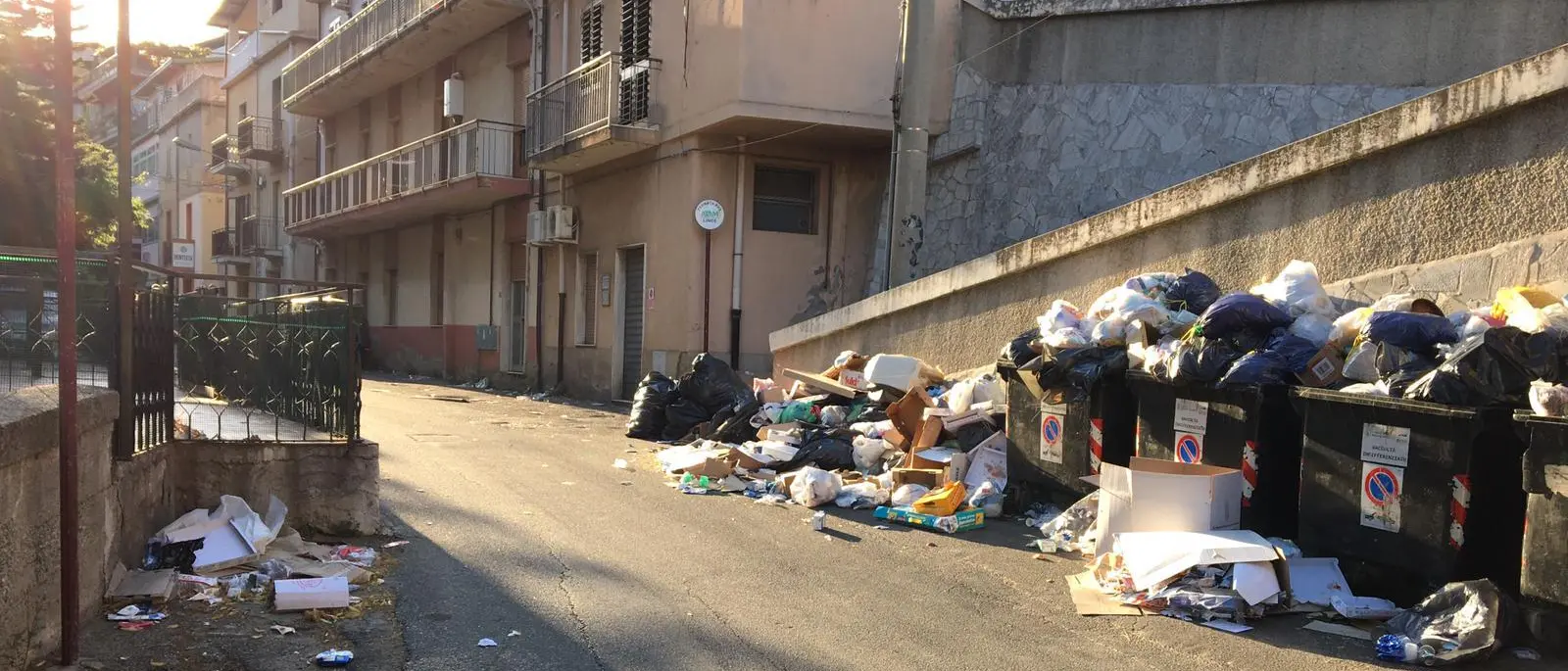 Emergenza rifiuti a Mosorrofa, Sorgonà: «Ora basta. Si ascolti nostra proposta»