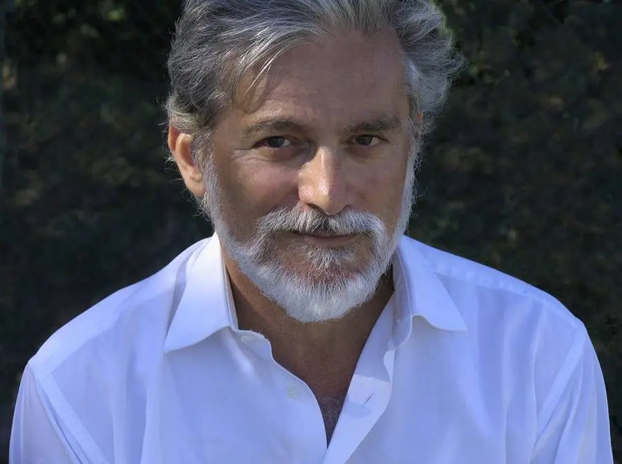 Rhegium Julii, lo scrittore Roberto Pazzi ospite dei caffè letterari