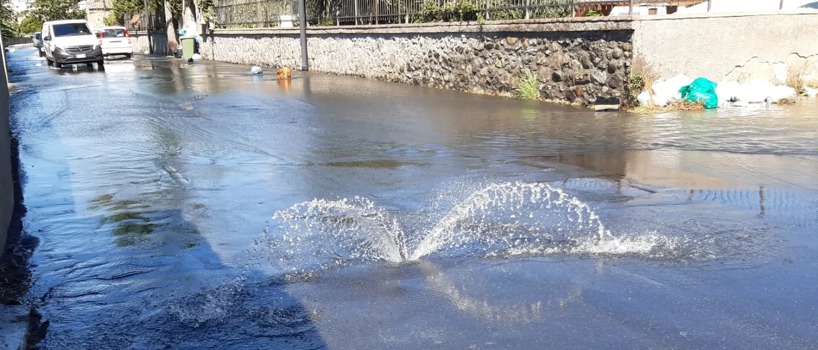 I cittadini di Sbarre esasperati «Siamo abbandonati ma il sindaco allestisce una sceneggiata al Parco Ecolandia»