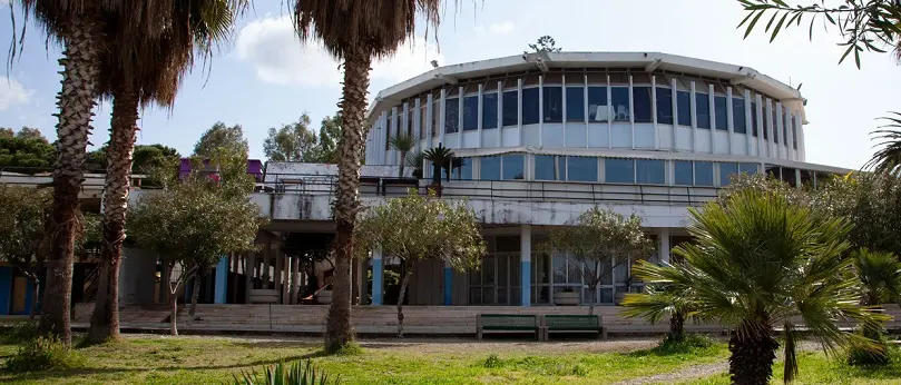 Reggio, il lido comunale resta chiuso. Non interessa a nessuno