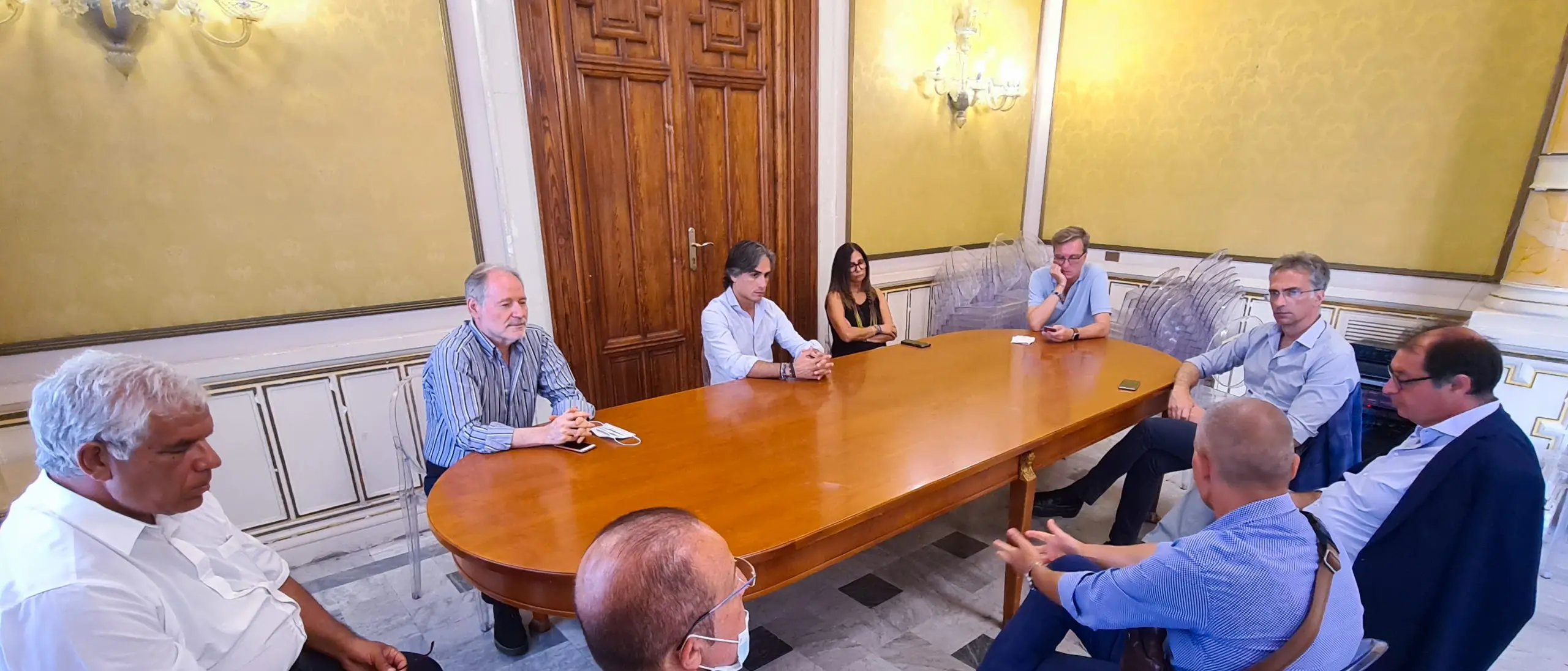 Occupazione suolo pubblico,Falcomatà incontra i rappresentanti delle forze produttive cittadine