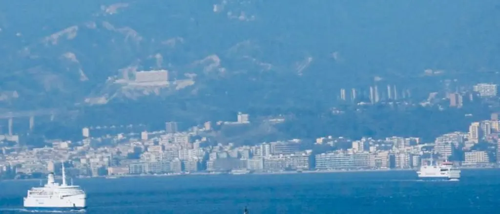 Tassa per l'attraversamento dello Stretto, la maggioranza villese dice si e si appella ai parlamentari