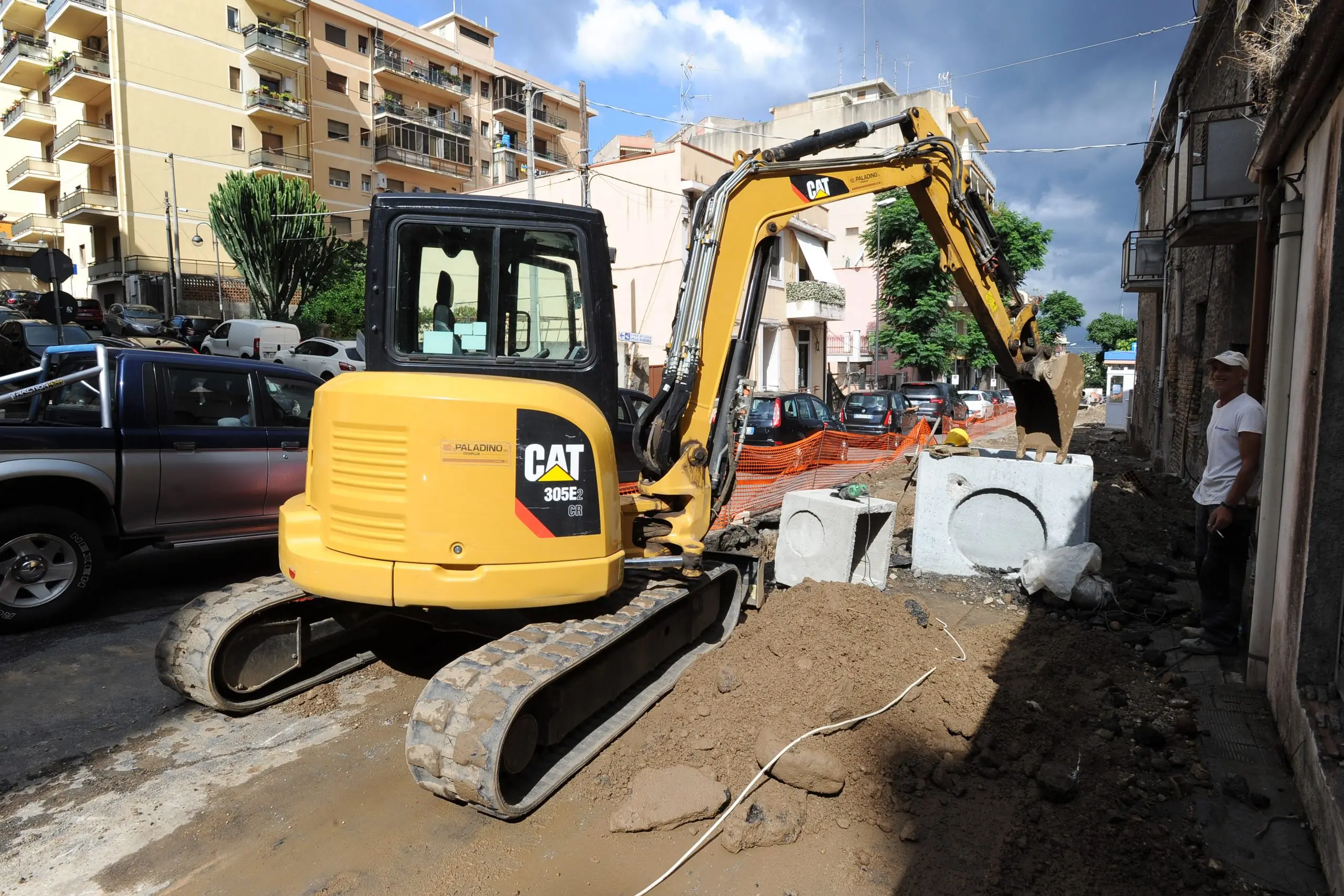 Reggio Calabria, procedono i lavori per il collettamento fognario sul torrente Caserta