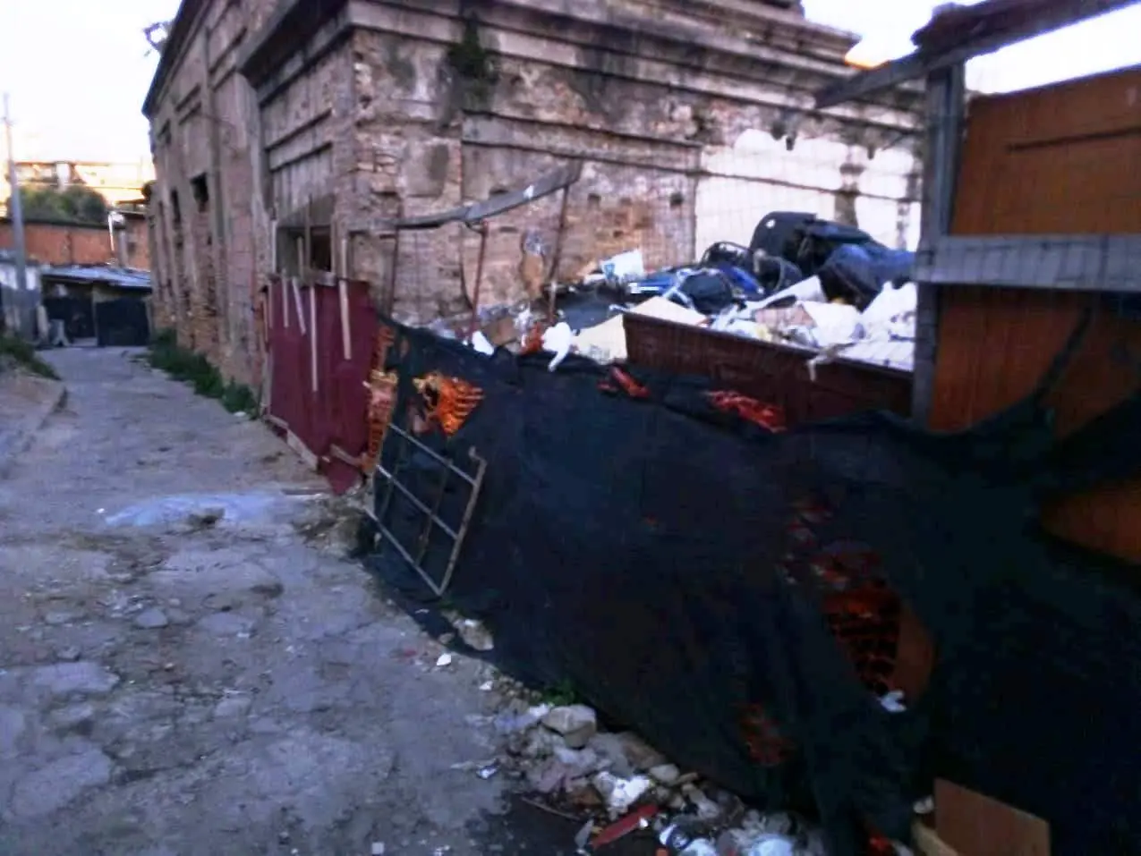 Rom a Reggio, “Un mondo di mondi”: «L'equa dislocazione sta continuando la sua strada»