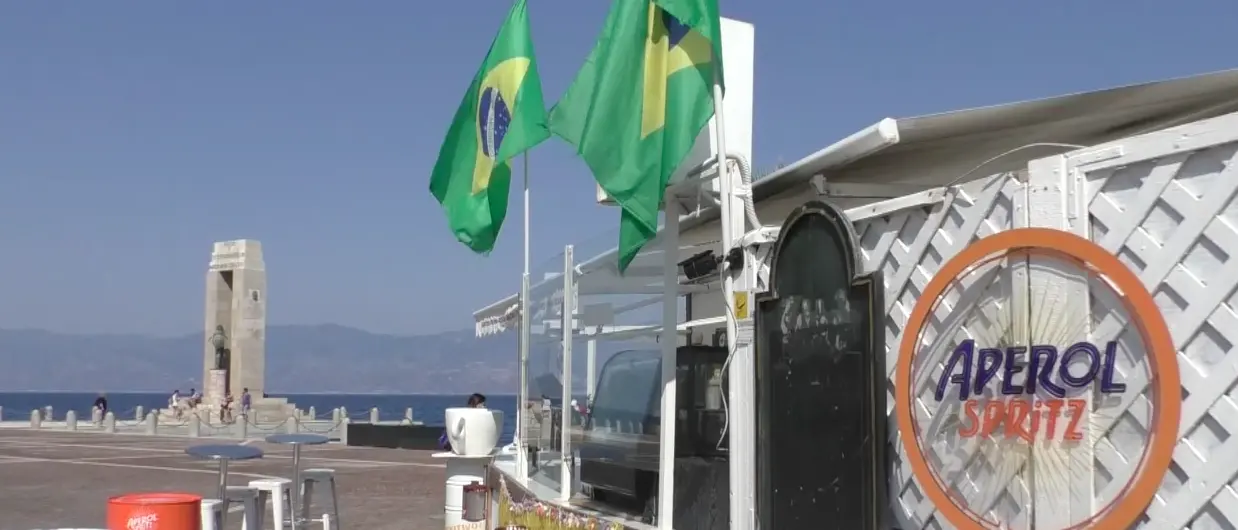 Coronavirus, l'estate reggina continua tra lidi e movida nonostante i contagi