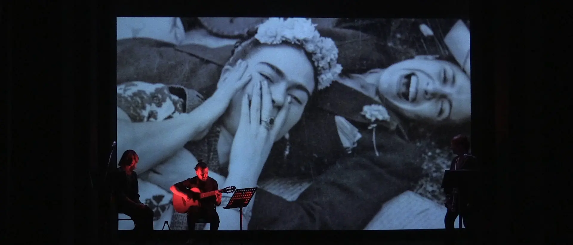 Reggio Calabria, stasera al Castello: il dialogo immaginario tra Frida Kahlo e Chavela Vargas