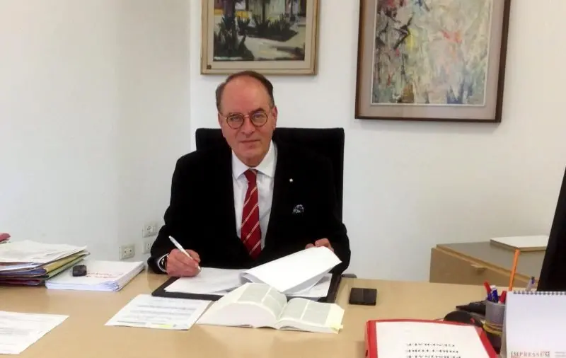 Nucleo di valutazione, Minicuci: «Falcomatà sospenda la selezione»