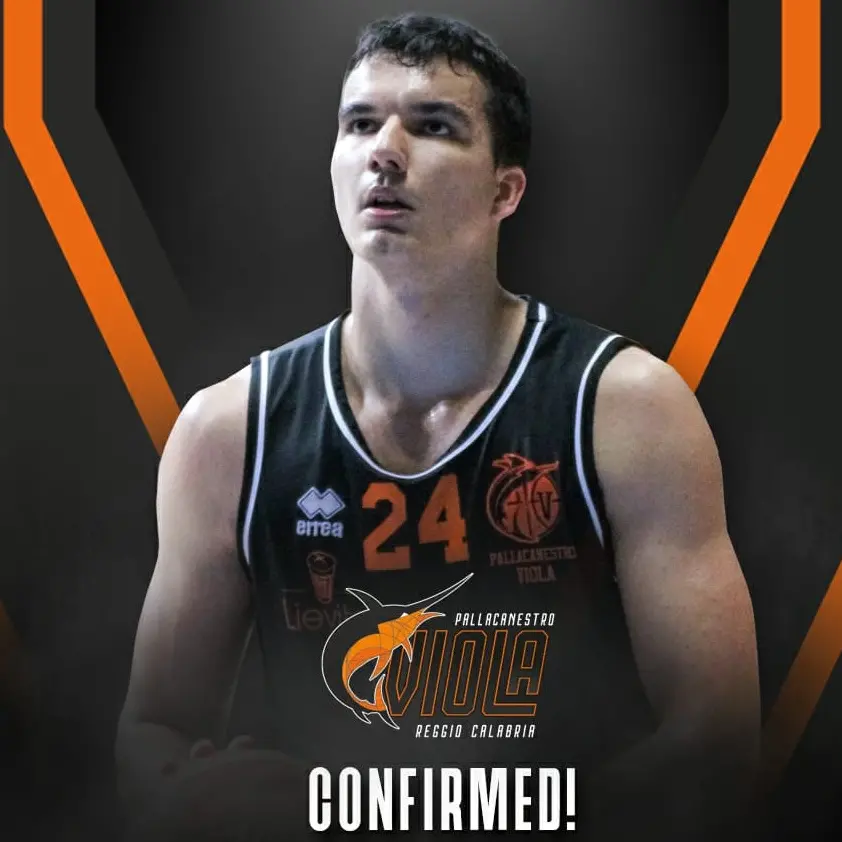 Basket, la Viola si tiene stretto Luka Sebrek