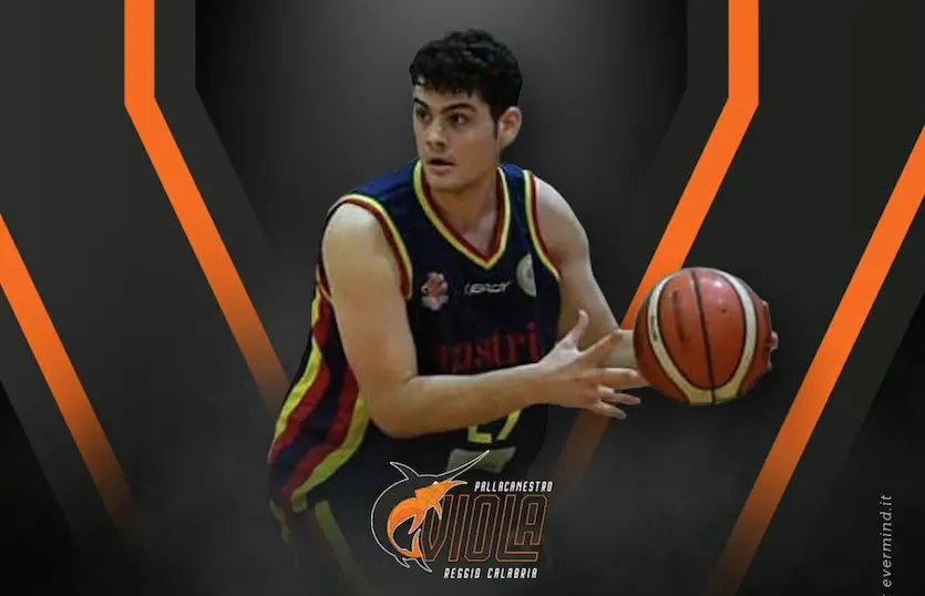 Basket, la Pallacanestro Viola ingaggia il reggino Paolo Frascati