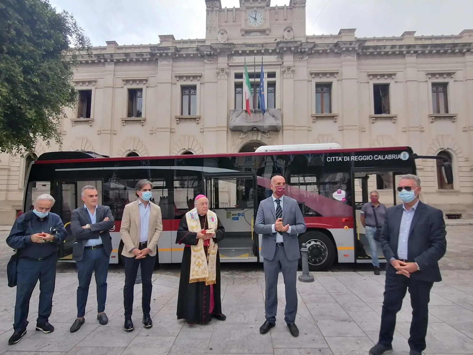 Reggio Calabria, Atam: benedetto l’autobus intitolato alla Madonna della Consolazione